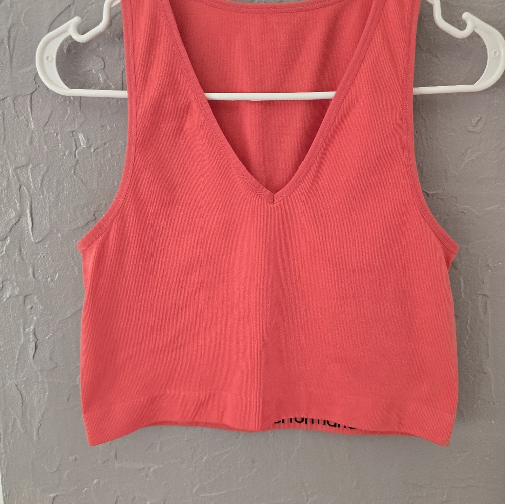 Women's Pink Sleeveless Top